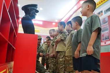 “萌兽”集合！军娃夏令营，开营啦！
